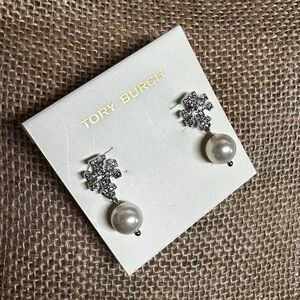 New Tory burch pearl Crystal logo earrings Silver